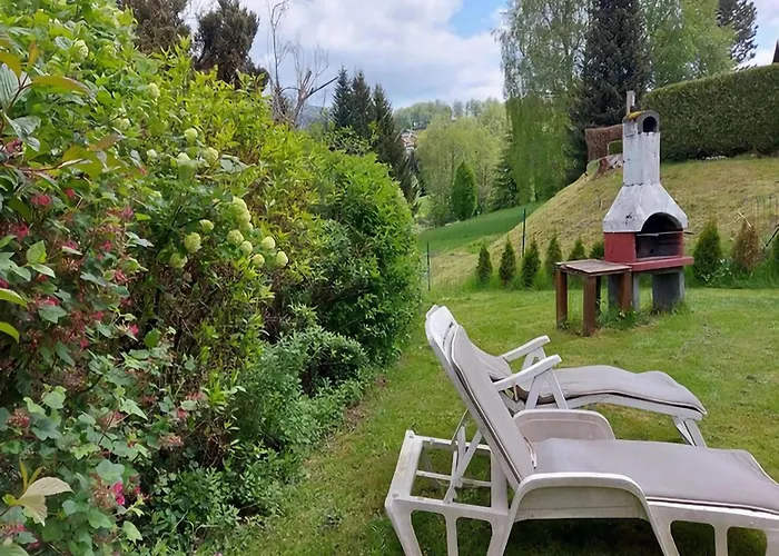 With Garden In Lotharingen *