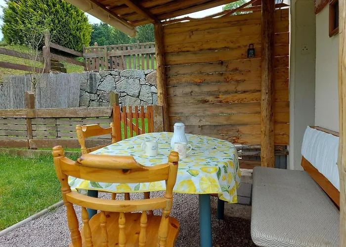 Chalet With Garden In Lotharingen Saint-Maurice-sur-Moselle